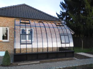 staal, stalen, siersmeedwerk, smeedijzer, smeedsierwerk, serre, smeedijzeren serre, gebogen serre, boogserre
