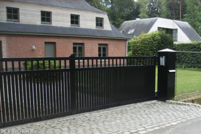 staal, stalen, siersmeedwerk, smeedijzer, smeedijzeren hekwerk, stalen hekwerk, stalen poort, smeedijzeren poort