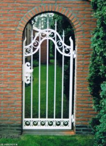 staal, stalen, siersmeedwerk, smeedijzer, smeedijzeren hekwerk, stalen hekwerk, stalen poort, smeedijzeren poort