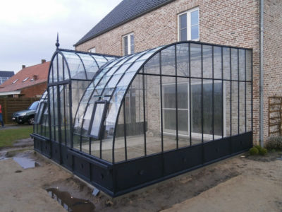 staal, stalen, siersmeedwerk, smeedijzer, smeedsierwerk, serre, smeedijzeren serre, gebogen serre, boogserre