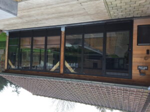 stalen wand