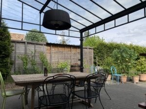 modern stalen afdak, afdak met glas